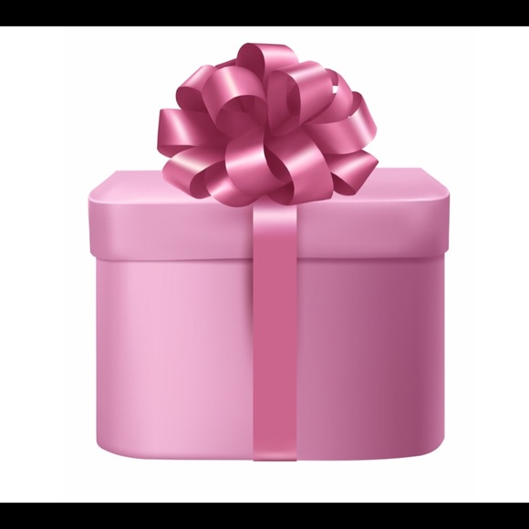 Patricia Nash mystery box like your  favorite Nash so I’ll know what you… - Picture 3 of 3